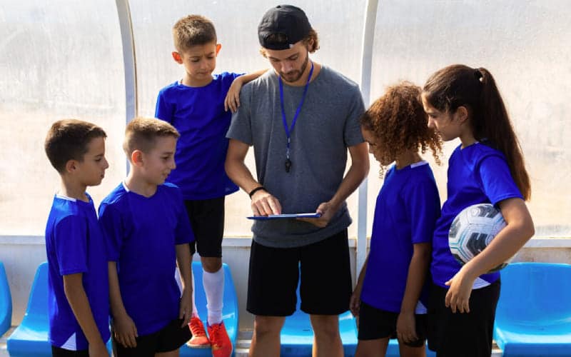 Deportes y educación